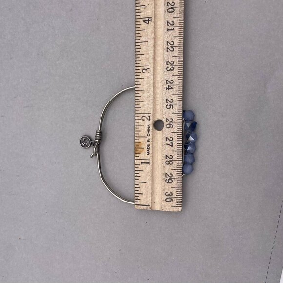 L+S Faceted Blue Beads Wire Bangle Bracelet Silver Tone Hook Closure - Picture 5 of 7